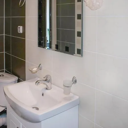 Two-bedroom In Sinemorets Apartmán *