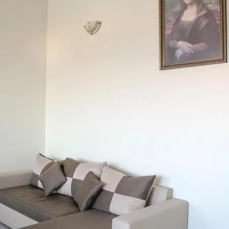 דירה Two-bedroom In Sinemorets סינמורץ