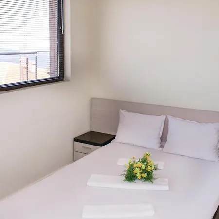 דירה Two-bedroom In Sinemorets